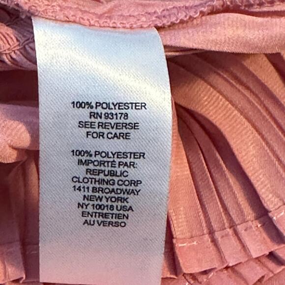 Tahari pink dusty rose ruffle Blouse, NWT, Women Large - Picture 8 of 8